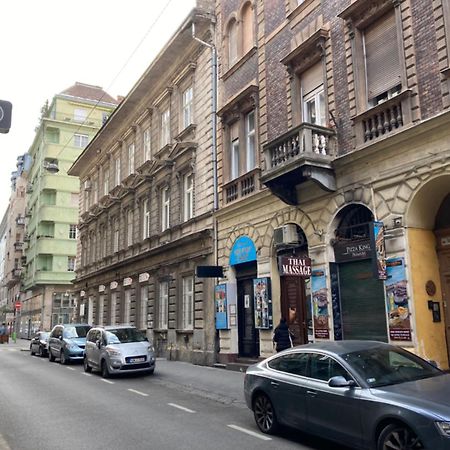 A10 Budapest Center Aparthotel エクステリア 写真