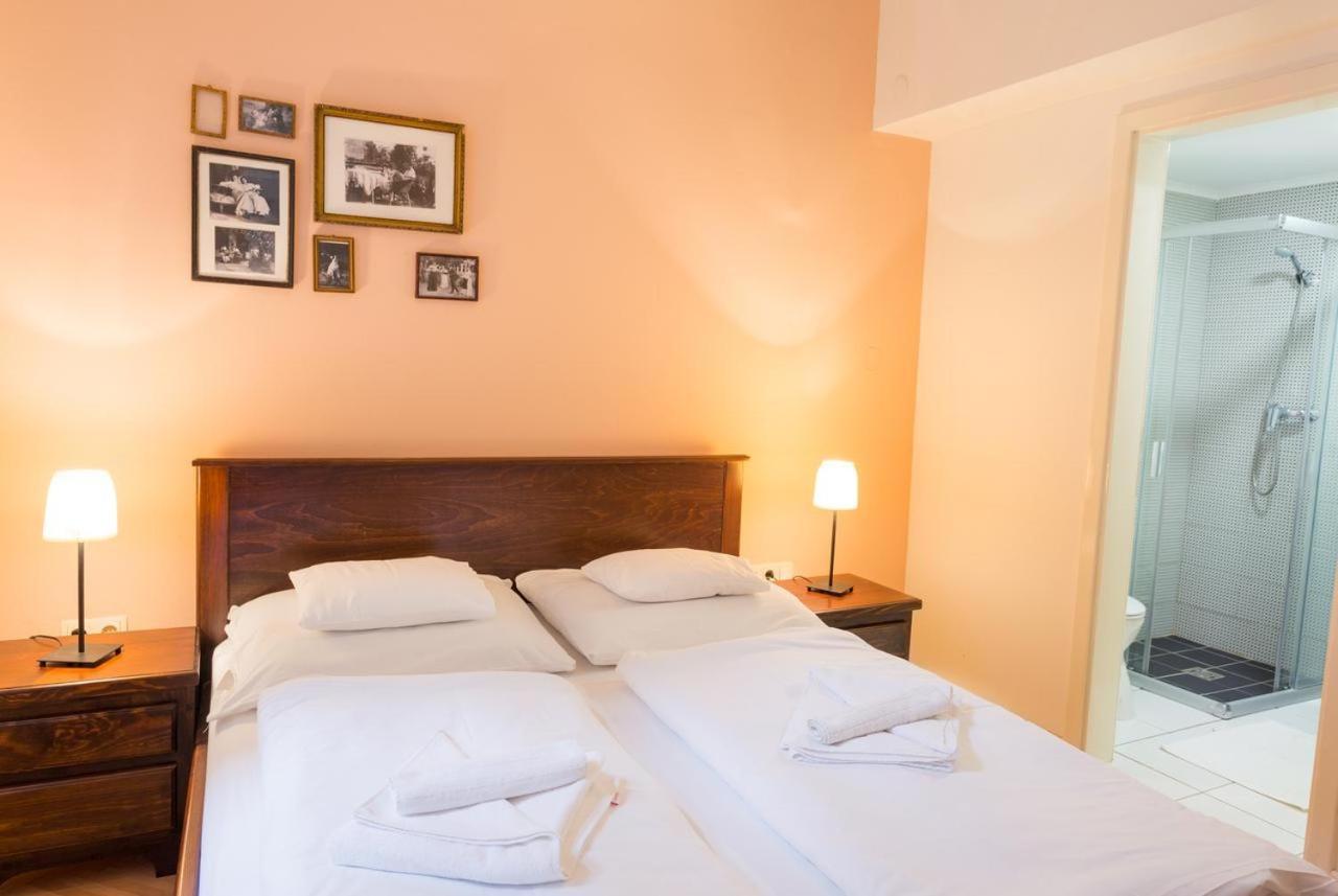 A10 Budapest Center Aparthotel エクステリア 写真