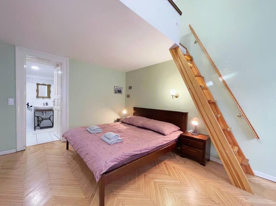 A10 Budapest Center Aparthotel エクステリア 写真