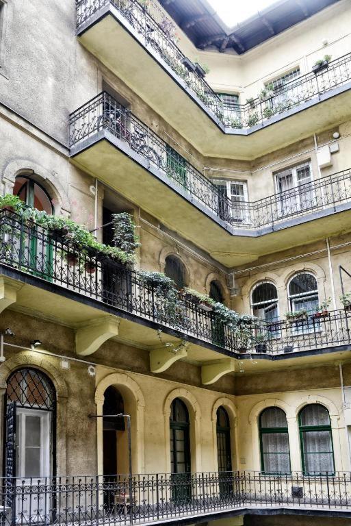 A10 Budapest Center Aparthotel エクステリア 写真