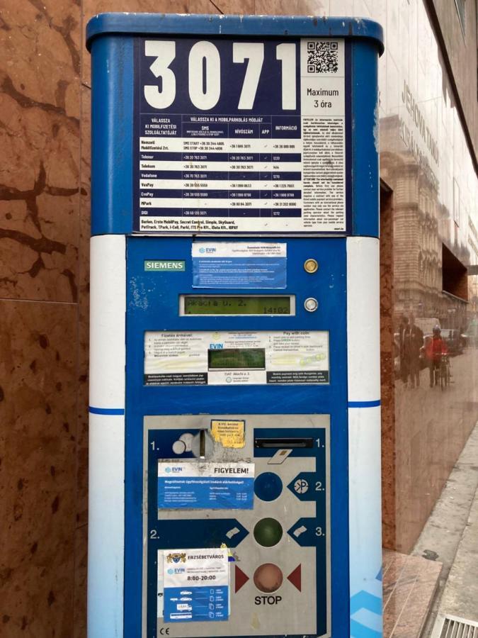 A10 Budapest Center Aparthotel エクステリア 写真